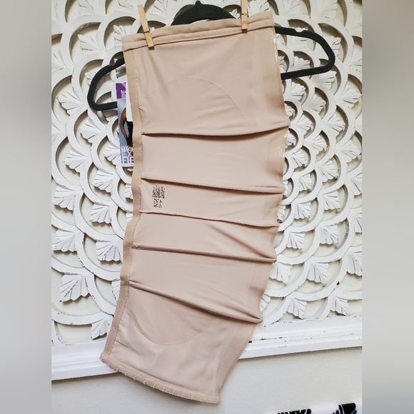NWT Naomi & Nicole Waist Cincher Trainer Extra Firm Magic Grip XL in Nude - Picture 7 of 13